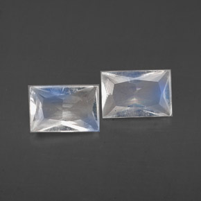 أحجار قوس قزح حجر القمر أبيض أزرق طبيعية، باجيت، قليلا جدا، وزنها  قيراط