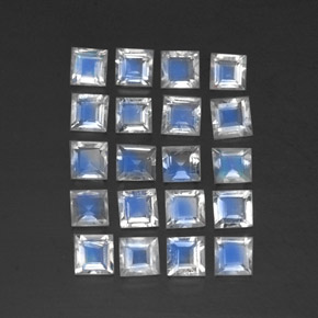 حجر القمر قوس قزح طبيعي بلون أزرق أبيض، وزن ‎‎ قيراط، شكل شفاف، مقاس ‎3.2x3.1‎ مم