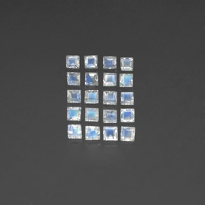 حجر القمر قوس قزح طبيعي بلون أزرق أبيض، وزن ‎‎ قيراط، شكل شفاف، مقاس ‎2.9x2.9‎ مم