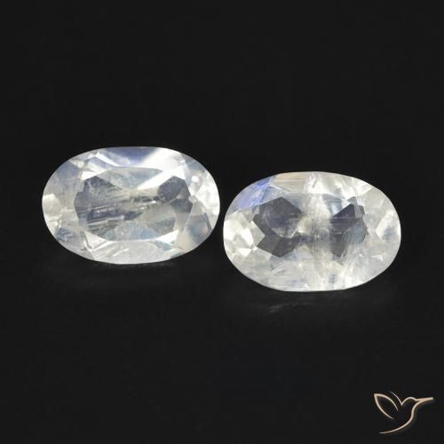0.80ctw طبيعي أبيض مزرق قوس قزح حجر القمر, بيضوي, شفاف