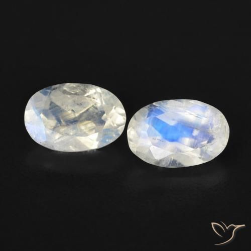 0.95ctw طبيعي أبيض مزرق قوس قزح حجر القمر, بيضوي, شفاف