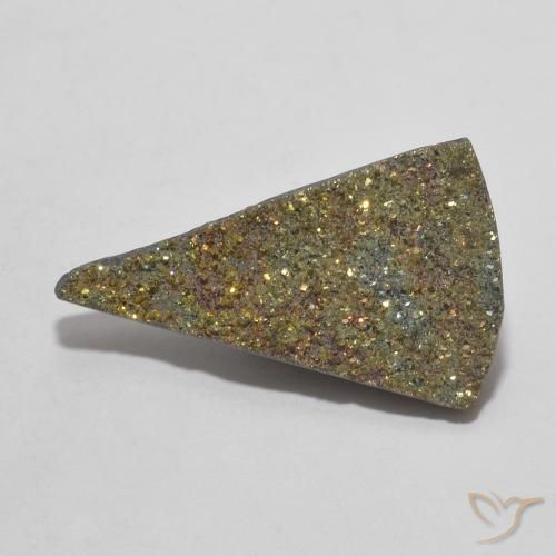 4.43ct طبيعي متعدد الألوان قوس قزح بيريت, مثلثى, غير شفاف