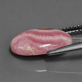 رودوكروسيت متعدد الألوان طبيعي، قصة بيضاوى، 4.19 قيراط، غير شفاف