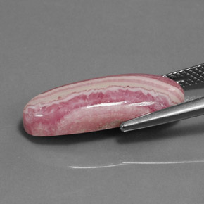 رودوكروسيت وردى زهرى متعدد طبيعي، قصة بيضاوى، 11.04 قيراط، غير شفاف