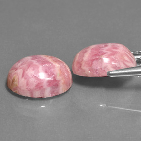 رودوكروسيت متعدد الألوان طبيعي، بيضوي، 6.20 قيراط، غير شفاف