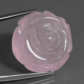 كوارتز وردي طبيعي بلون Light Pink ، وزن ‎52.80‎ قيراط، شكل شكل خيالي، مقاس ‎25.3x24.9‎ مم