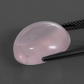 كوارتز زهرى Light Pink  طبيعي، قصة بيضاوى، 15.13 قيراط، شفاف