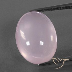 20.50ct طبيعي وردي فاتح كوارتز زهرى, بيضوي, شفاف / نصف شفاف