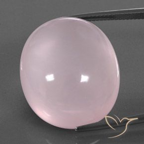 47.42ct طبيعي وردى العلكة كوارتز زهرى, بيضوي, شفاف / نصف شفاف
