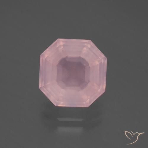 4.60ct طبيعي وردى حيوى كوارتز زهرى, قص الزمرد, شفاف