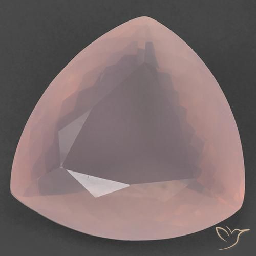 104.33ct طبيعي وردى مرجانى فاتح كوارتز زهرى, مثلثى, شفاف