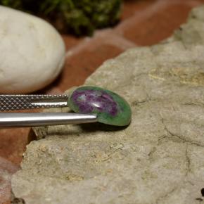 ياقوت الزوزيت متعدد الألوان طبيعي، قصة بيضاوى، 4.00 قيراط، غير شفاف