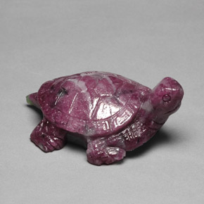 ياقوت الزوزيت متعدد الألوان طبيعي، شكل خيالي، 102.50 قيراط، غير شفاف