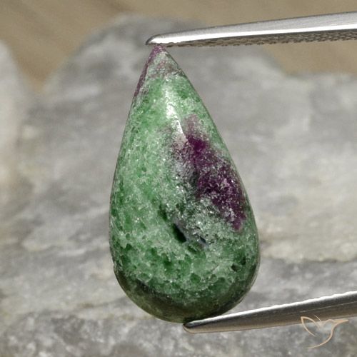 8.25ct طبيعي متعدد الألوان ياقوت الزوزيت, شكل الكمثرى, غير شفاف