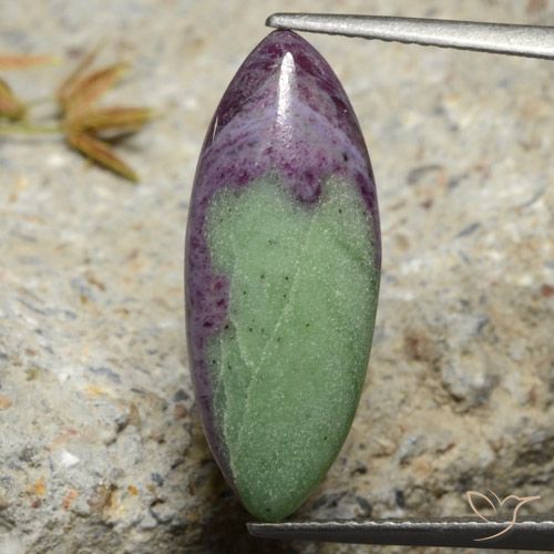 7.84ct طبيعي متعدد الألوان ياقوت الزوزيت, ماركيز, غير شفاف