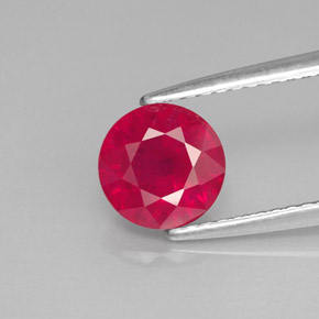 ياقوت أحمر طبيعي بلون وردي أحمر، وزن ‎1.84‎ قيراط، شكل دائري، مقاس ‎7.00‎ مم