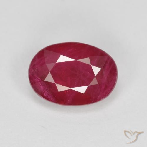 1.12ct طبيعي قرمزى غامق ياقوت, بيضوي, SI