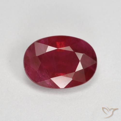 1.02ct طبيعي احمر غامق ياقوت, بيضوي, SI