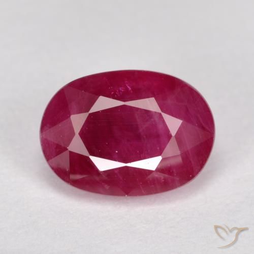 1.29ct طبيعي وردى محمر غامق ياقوت, بيضوي, VS-SI