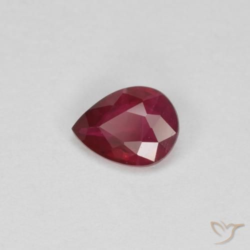 0.30ct طبيعي أحمر غامق ياقوت, شكل الكمثرى, VS-SI