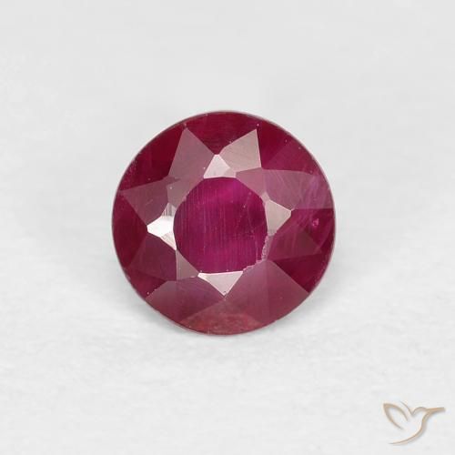 0.22ct طبيعي أحمر نبيذى غامق ياقوت, دائري, قليلا جدا