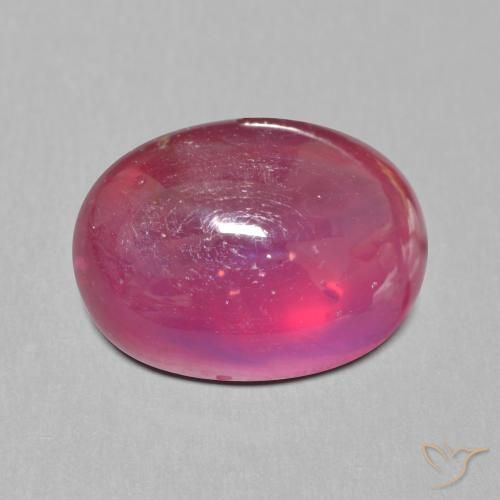13.54ct طبيعي أحمر فاتح ياقوت, بيضوي, نصف شفاف