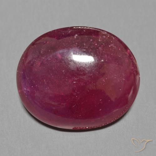 19.04ct طبيعي أحمر غامق ياقوت, بيضوي, نصف شفاف