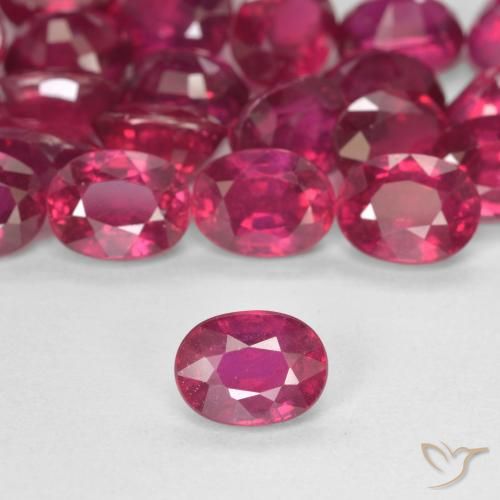 2.03ct طبيعي وردى محمر غامق ياقوت, بيضوي, قليلا جدا