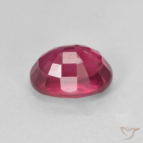 ياقوت Medium Dark-Red طبيعي، بيضوي، 2.38 قيراط، قليلا جدا