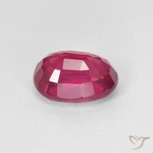 ياقوت Medium Dark-Red طبيعي، بيضوي، 1.85 قيراط، قليلا جدا