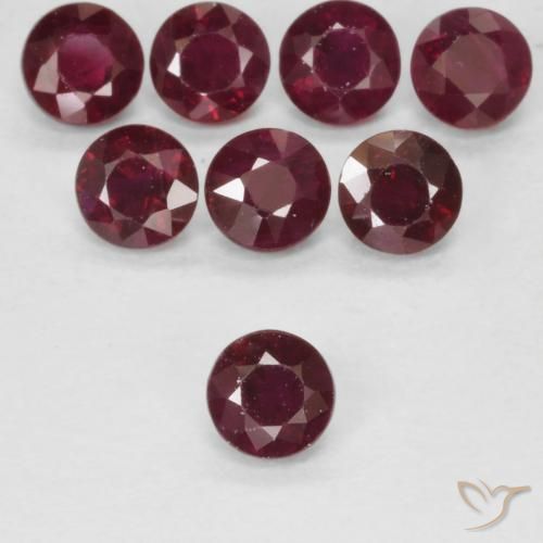 0.31ct طبيعي أحمر غامق ياقوت, دائري, قليلا جدا