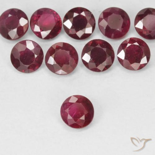 0.30ct طبيعي أحمر غامق ياقوت, دائري, قليلا جدا