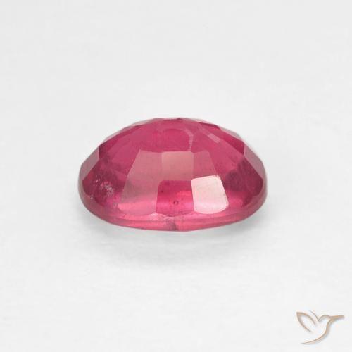 ياقوت Medium Dark-Red طبيعي، بيضوي، 1.33 قيراط، قليلا جدا