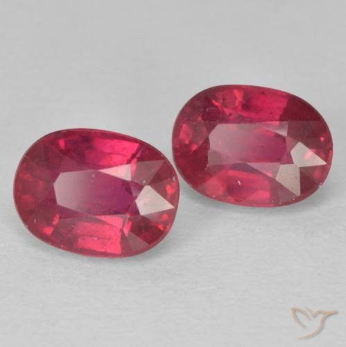 أحجار ياقوت Medium Dark-Red طبيعية، بيضوي، قليلا جدا، وزنها 2.68 قيراط