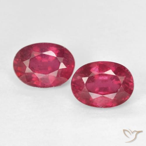 2.57ctw طبيعي Medium Dark-Red ياقوت, بيضوي, قليلا جدا