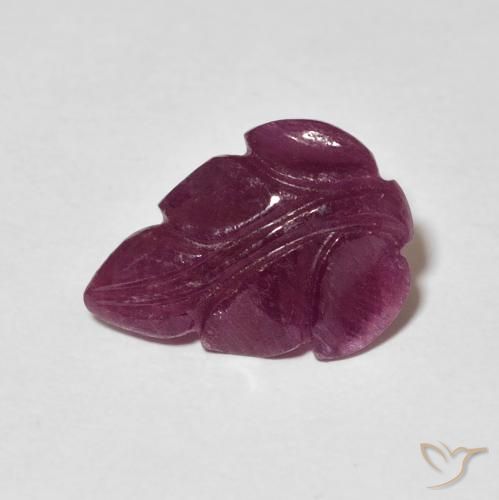 3.21ct طبيعي أرجواني غامق ياقوت, فانسى, غير شفاف