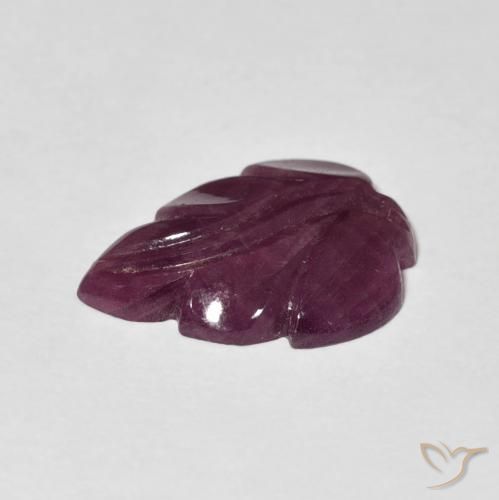 ياقوت Medium Dark-Purple طبيعي، فانسى، 4.64 قيراط، غير شفاف