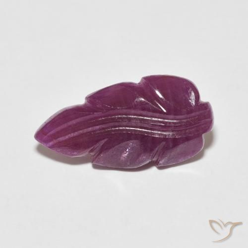 3.38ct طبيعي أحمر غامق ياقوت, فانسى, غير شفاف
