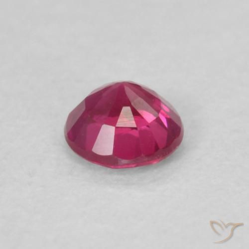 ياقوت Medium Dark-Red طبيعي، دائري، 0.20 قيراط، قليلا جدا