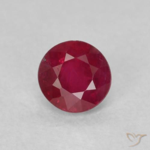 0.26ct طبيعي قرمزى غامق ياقوت, دائري, SI-I1