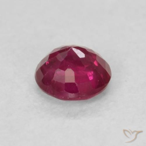 ياقوت Medium Dark-Red طبيعي، دائري، 0.21 قيراط، VS-SI