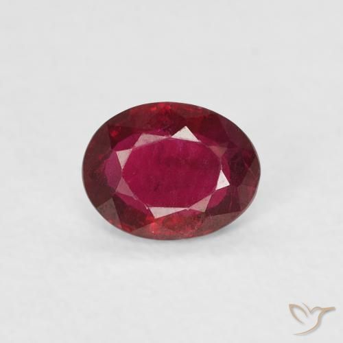 0.38ct طبيعي احمر غامق ياقوت, بيضوي, VVS-VS