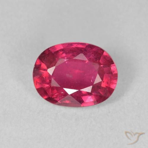 1.53ct طبيعي أحمر فاتح ياقوت, بيضوي, قليلا جدا