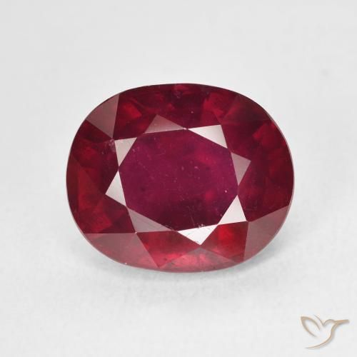 7.67ct طبيعي أحمر دموى ياقوت, بيضوي, قليلا جدا