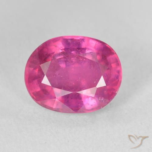 3.90ct طبيعي ماجنتى غامق ياقوت, بيضوي, VS-SI