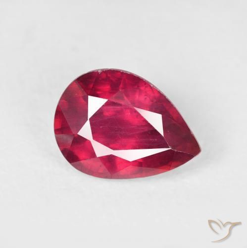 ياقوت Medium Dark-Red طبيعي، شكل الكمثرى، 1.86 قيراط، VS-SI