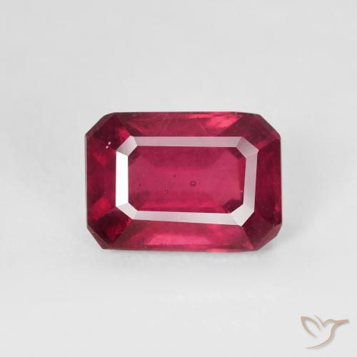 1.49ct طبيعي احمر غامق ياقوت, قص الزمرد, قليلا جدا