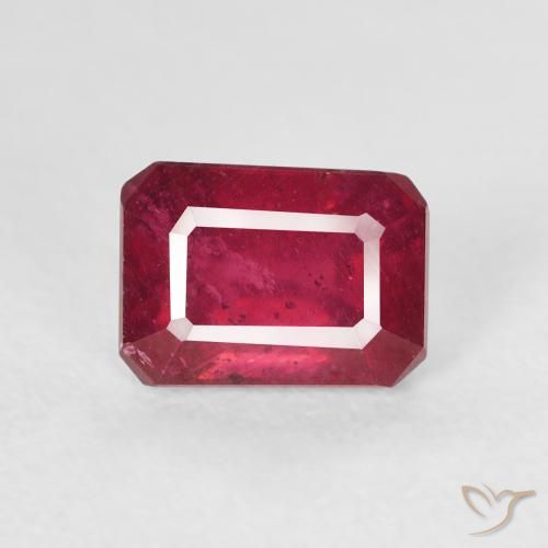 1.86ct طبيعي أحمر غامق ياقوت, قص الزمرد, قليلا جدا