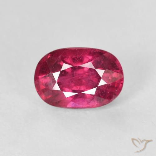 1.47ct طبيعي وردى داكن ياقوت, بيضوي, قليلا جدا