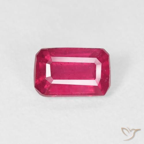 0.82ct طبيعي أحمر متوسط ياقوت, قص الزمرد, قليلا جدا